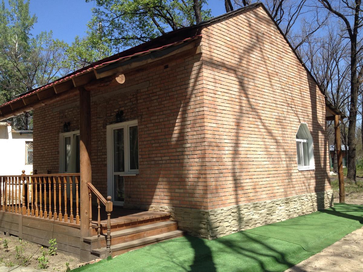 Hotel Dubrava Połtawa Zewnętrze zdjęcie
